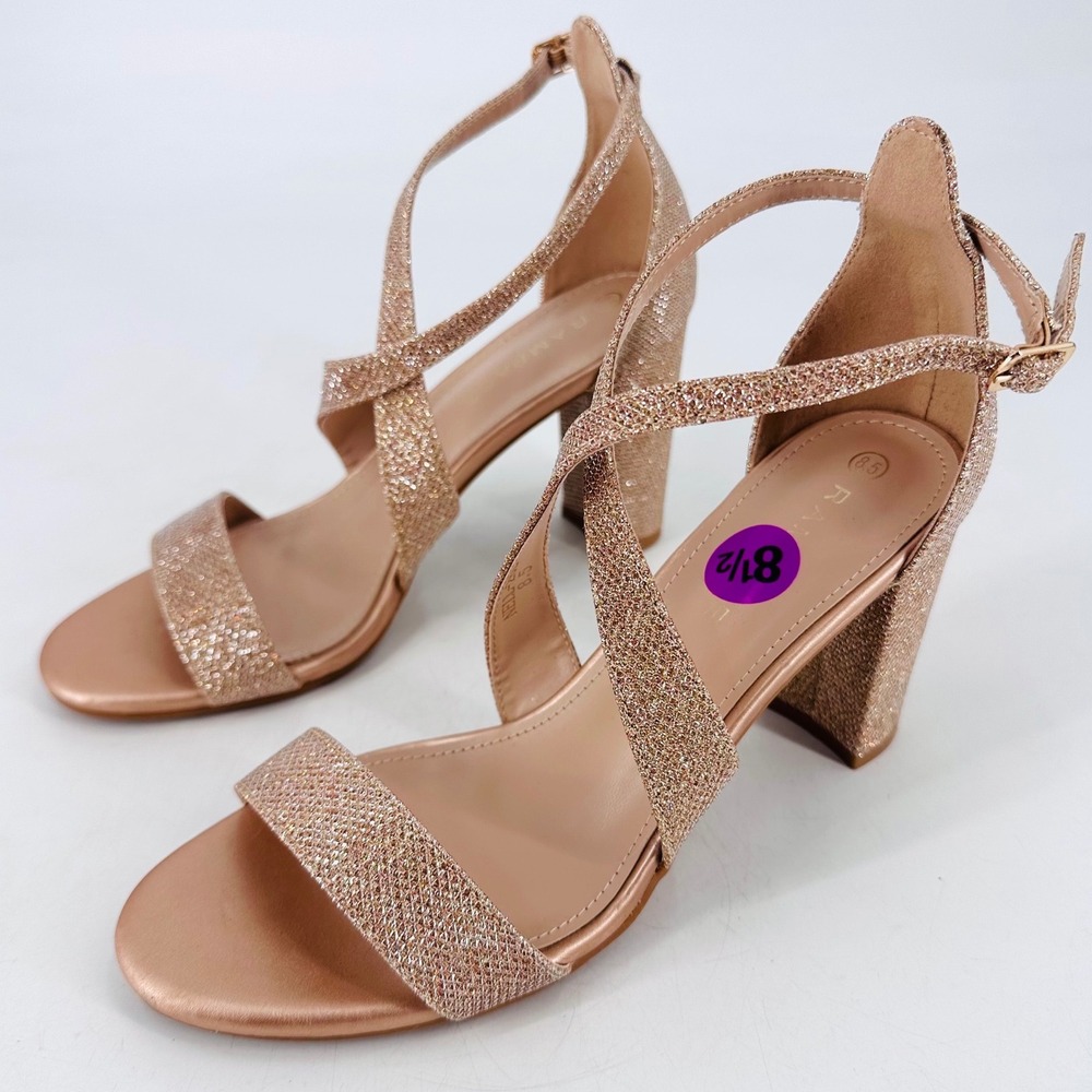 NWOT Rampage Women Rose Gold‎ Glitter Block Heel Sandals Size 8.5